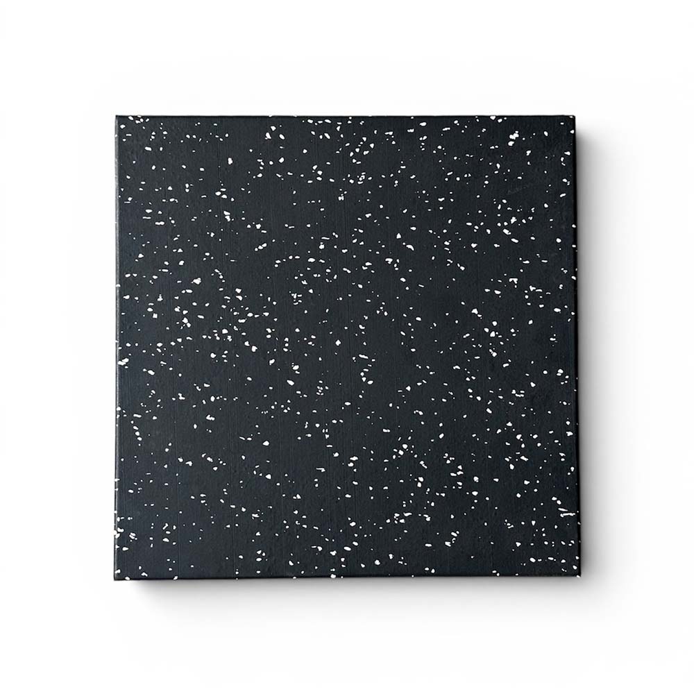 KRAKEN Rubberen Sportvloertegel 50x50x3 cm | Interlock Fitnessmat